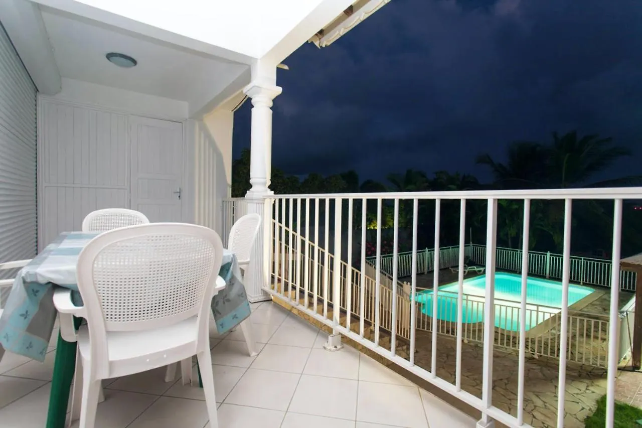 Appartement Charmant A Sainte Anne 42 M² + Piscine Partagee 0*, Sainte-Anne (Grande-Terre) Guadeloupe