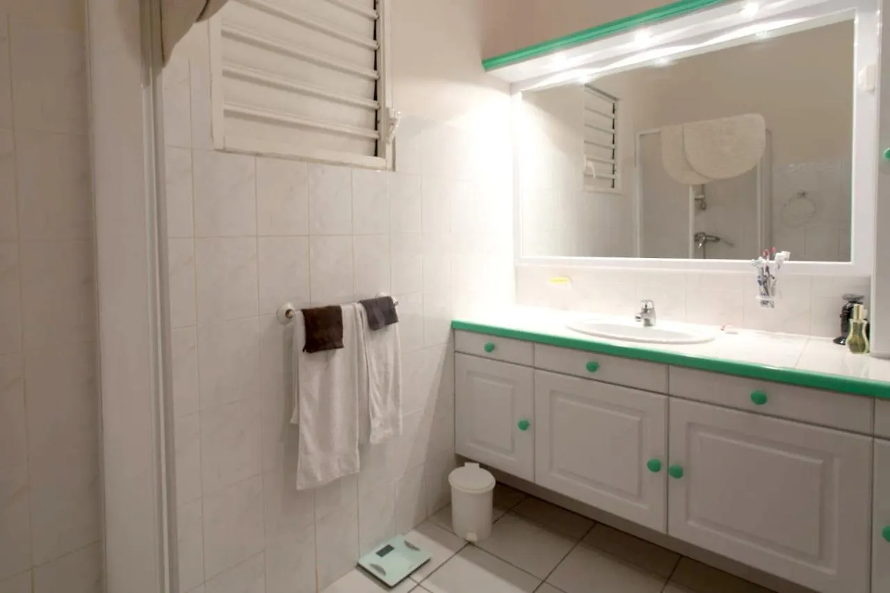 Appartement Charmant A Sainte Anne 42 M² + Piscine Partagee 0*, Sainte-Anne (Grande-Terre) Guadeloupe